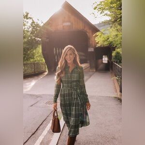 Gal Meets Glam Green Plaid Long Sleeve Dress